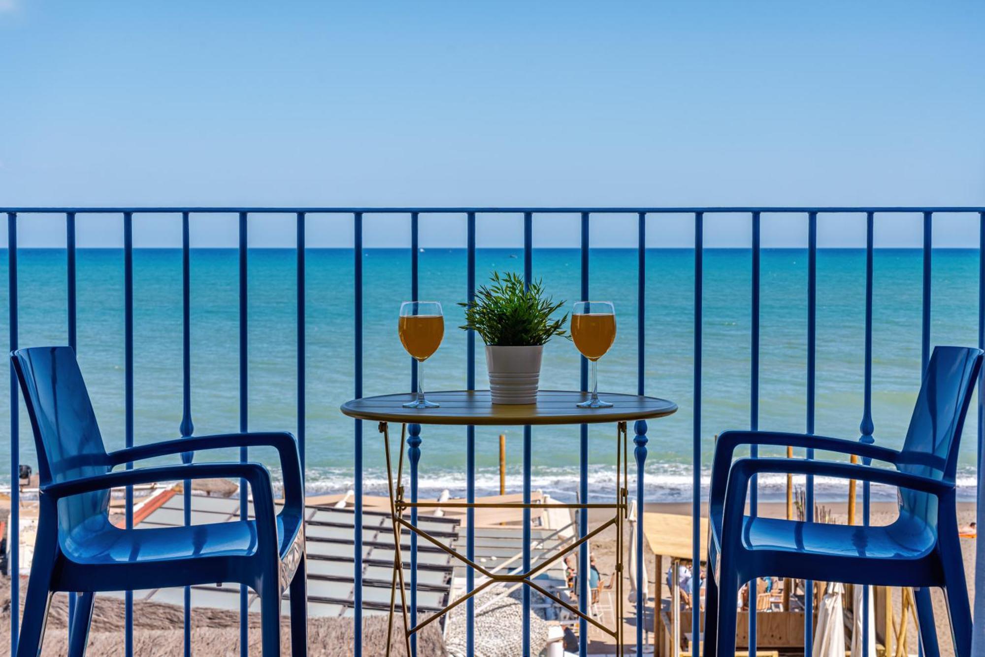 Sunset Malaga - Carihuela Beach & Sun Torremolinos Exterior foto